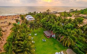 The o Hotel Goa